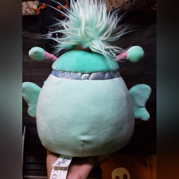 Nwot 8" Reina The Squishdoo Butterfly Squishmallow - Picture 2 of 4